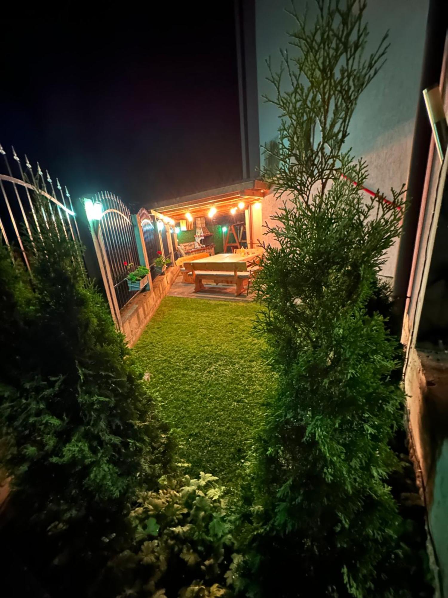 Advel Guest Hous Ξενοδοχείο Madzhare Εξωτερικό φωτογραφία