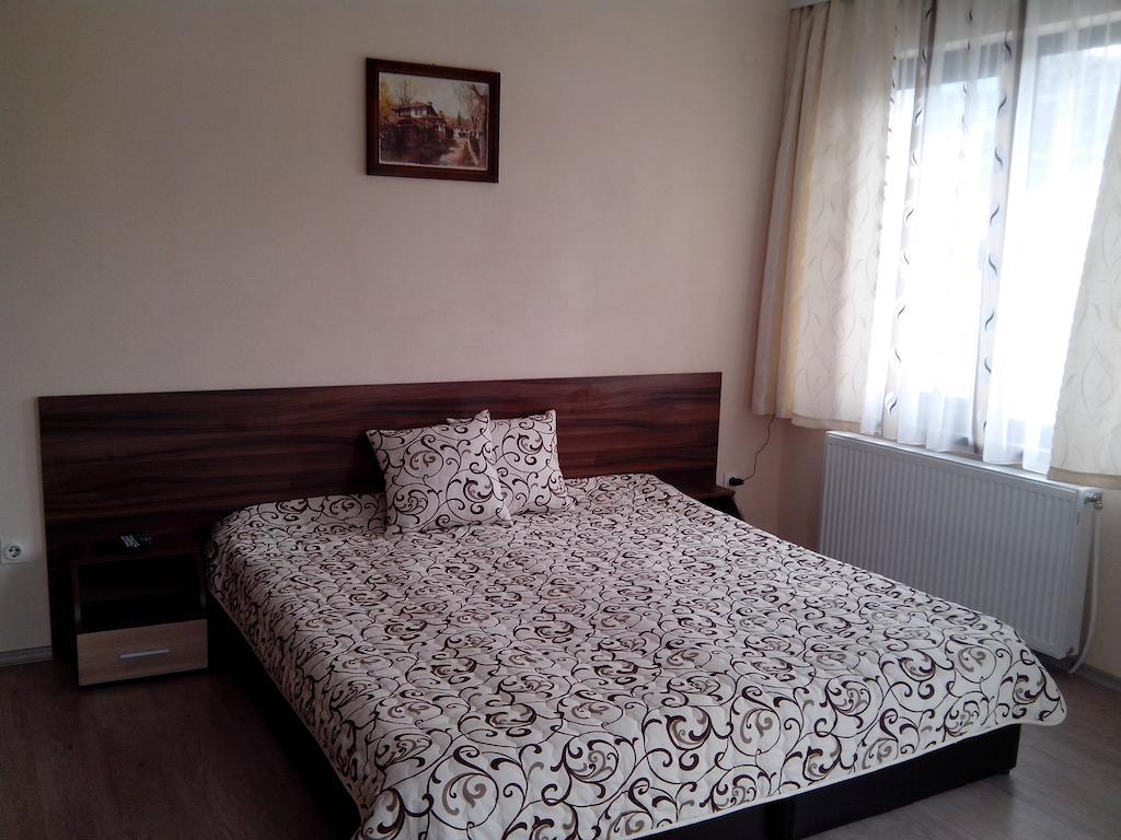 Advel Guest Hous Ξενοδοχείο Madzhare Δωμάτιο φωτογραφία